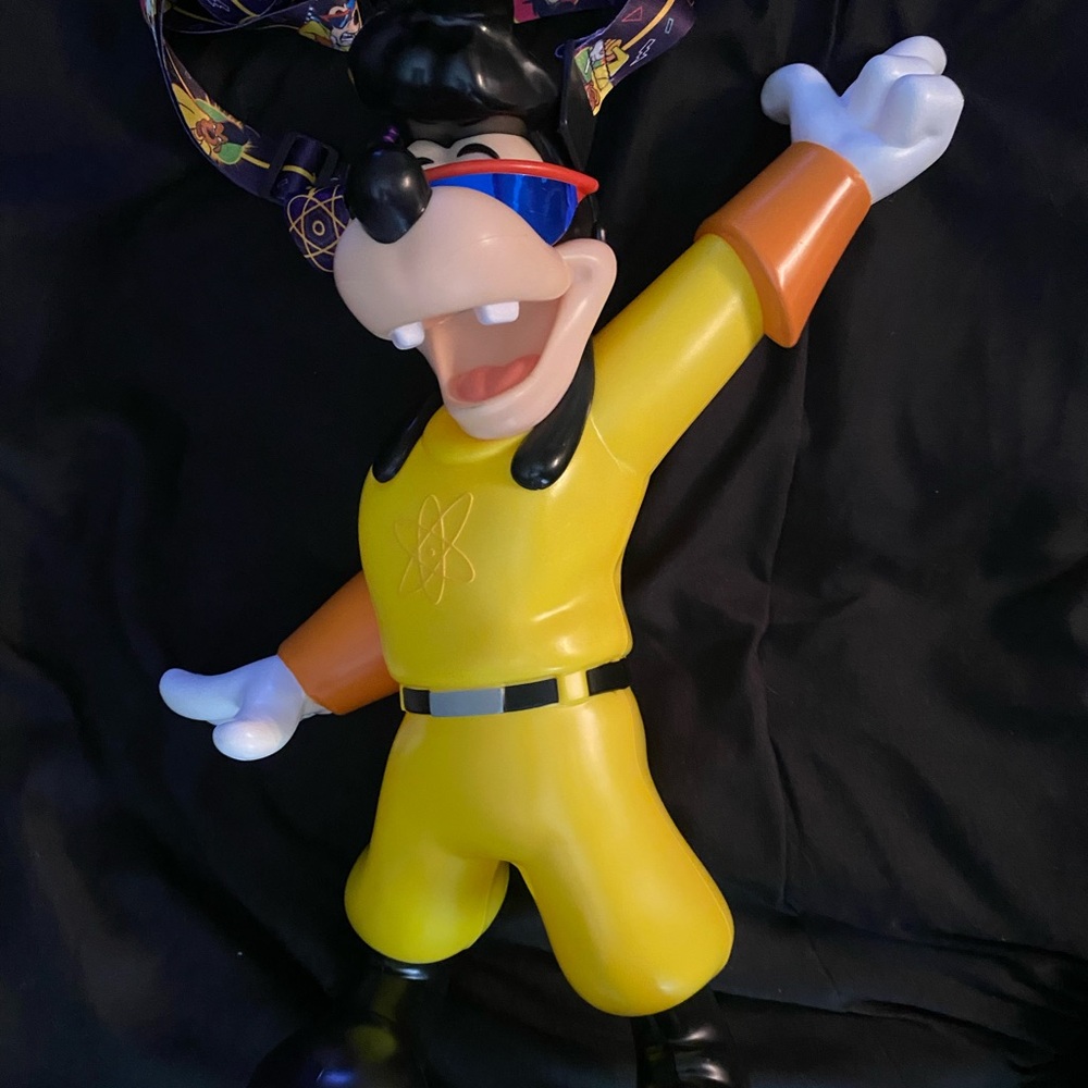 Disney Disneyland 90's Nite Max Powerline Popcorn Bucket NEW issue with strap